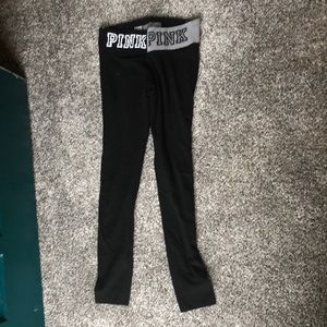 PINK LEGGINGS!!